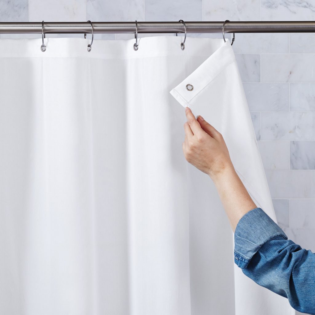 Guía para limpiar las cortinas de baño
